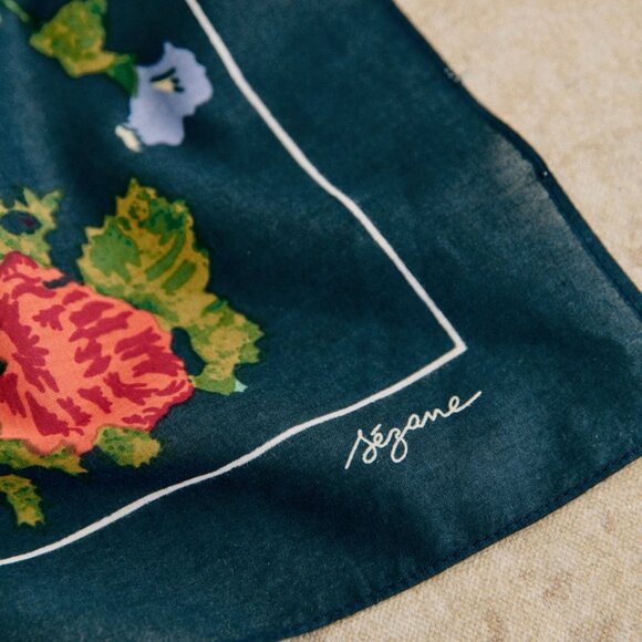 Sezane Augustin Scarf in Trianon print *BNWT* (100% organic cotton) - Picture 3 of 8